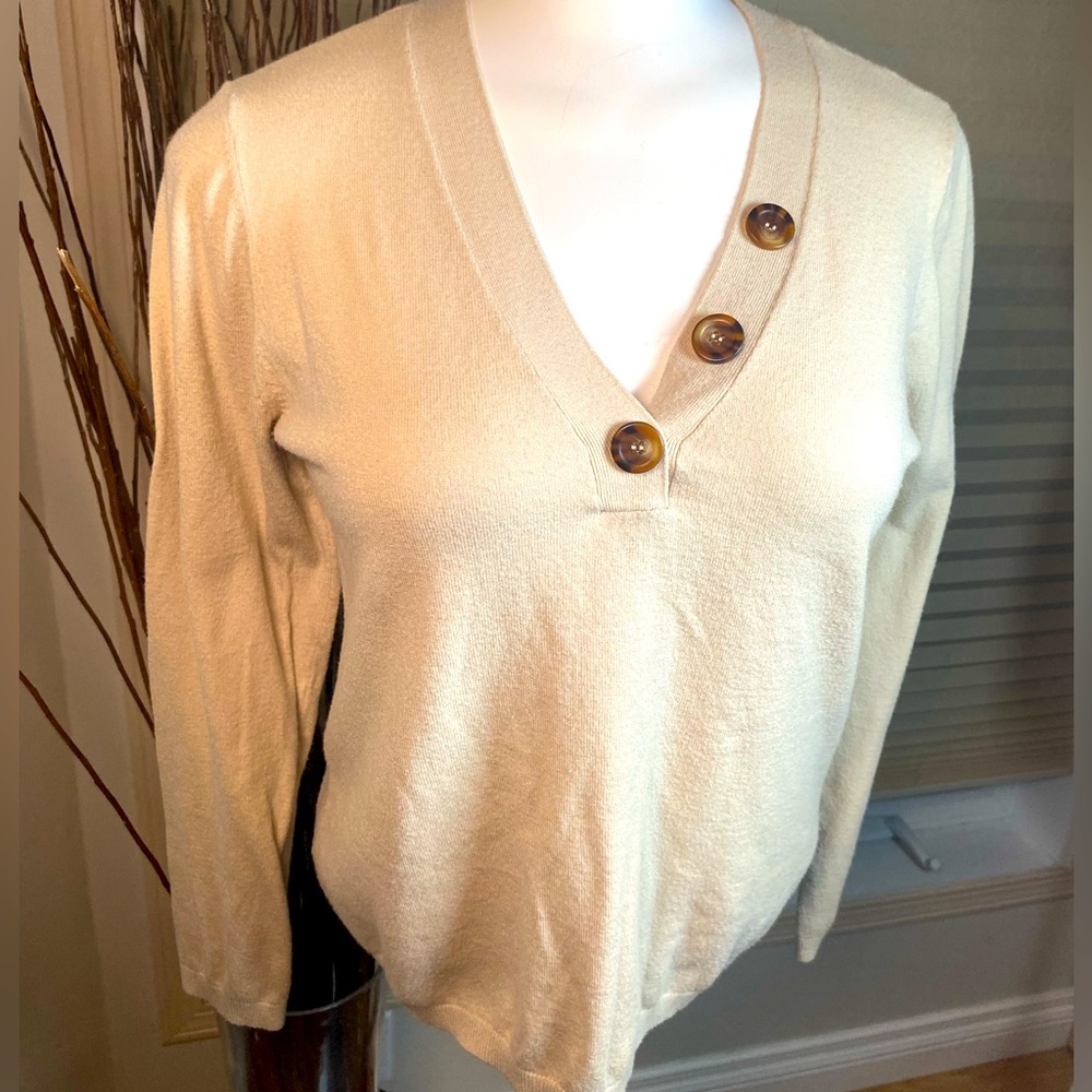 Vero Moda XXL Faux Button Up V Neck Cream Light Sweater